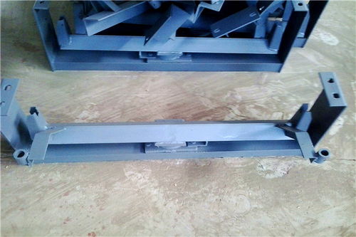 明鑫輸送機械 圖 托輥支架生產(chǎn)廠家 巴中托輥支架